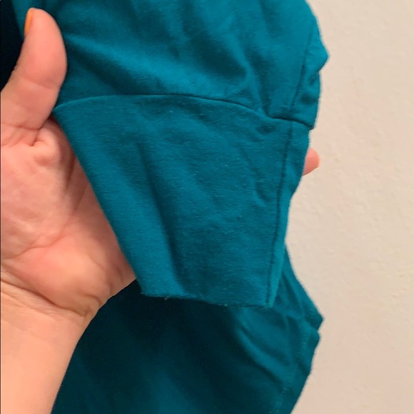 Teal top with black fringe down arm - Picture 4 of 4